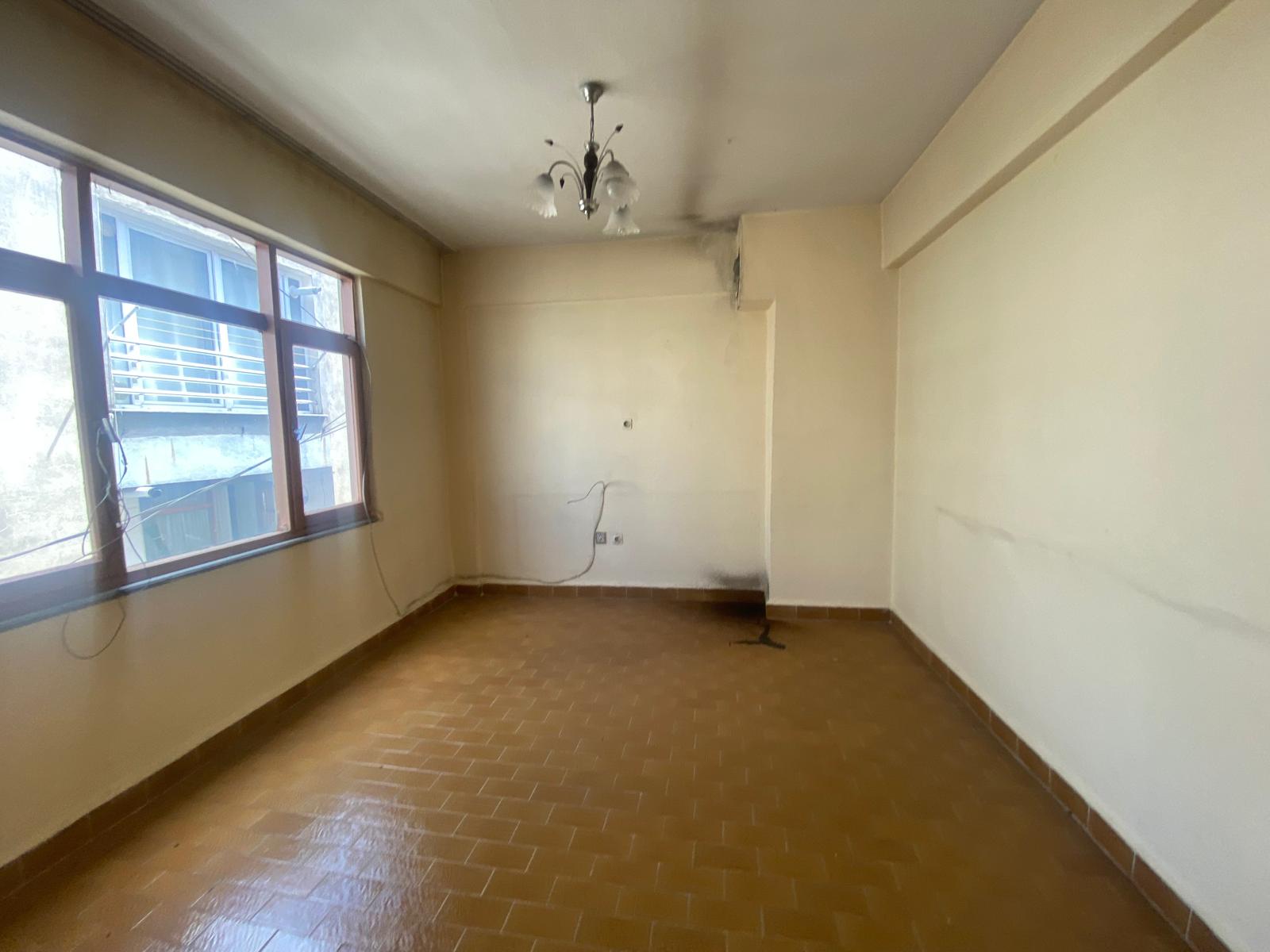 DUMLUPNAR MAH. TOPALOĞLI CAMİ YANI KİRALIK DAİRE